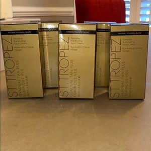 St. Tropez everyday gradual tan plus Luminous veil